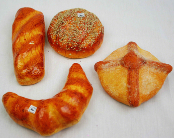 PAPER MACHE BREAD ASSORTED REGULAR SIZE