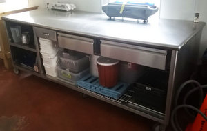 SERVICE TABLE STAINLESS STEEL 96INX36IN